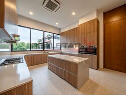 Nassim Road (D10), Detached #527447371